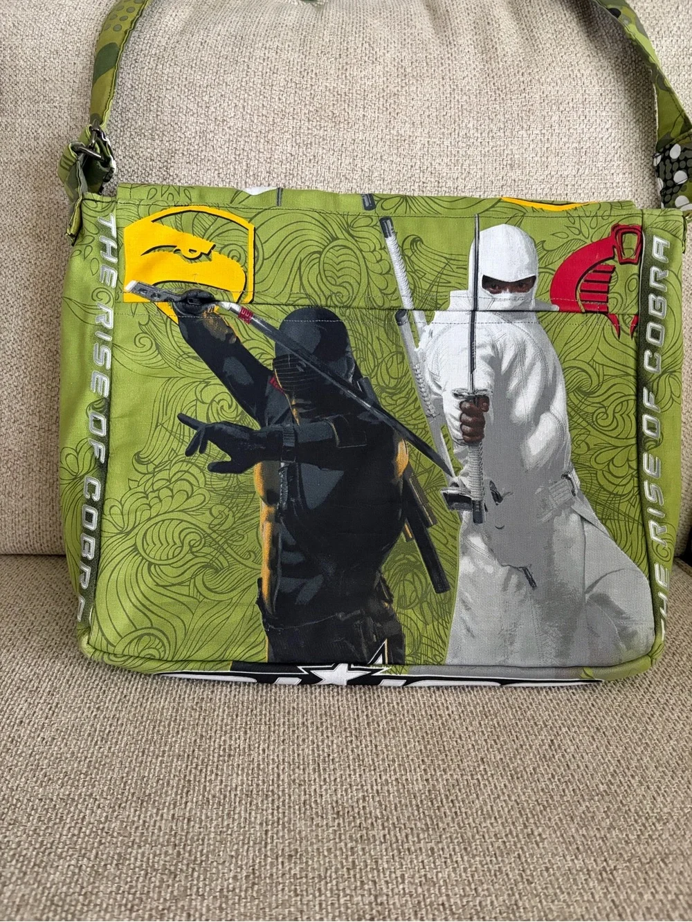 Green Graphic Ninja Messenger Bag - Men's Shoulder Bag